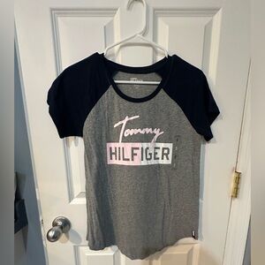 Tommy Hilfiger tshirt